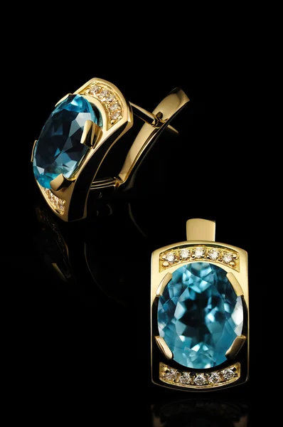 Blue topaz earrings — 스톡 사진