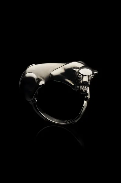 Prsten černý panter — Stock fotografie