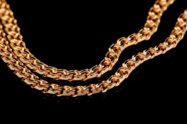 Złoty łańcuch — Zdjęcie stockowe