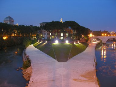 Lungotevere gece, Roma, 2005