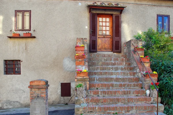 Bolgheri hus, Toscana, Italien, 20 mars — Stockfoto