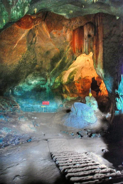 Thailand cave, changmai, augusti 2007 — Stockfoto