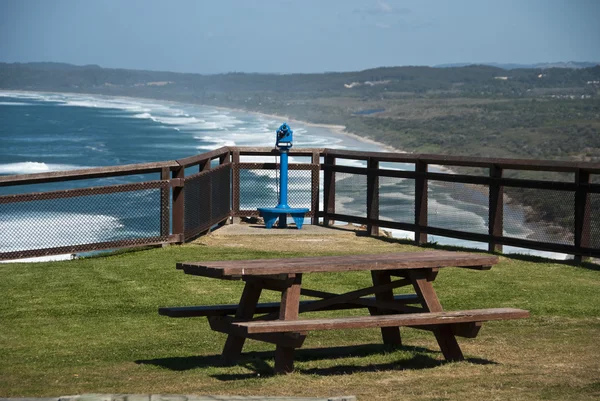 楽園、バイロン湾、オーストラリアのベンチ, — ストック写真