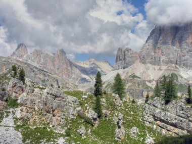 Dolomites dağlar, İtalya, yaz 2009