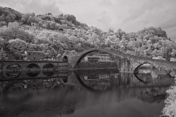 Devils Bridge, Garfagnana, Itália — Fotografia de Stock