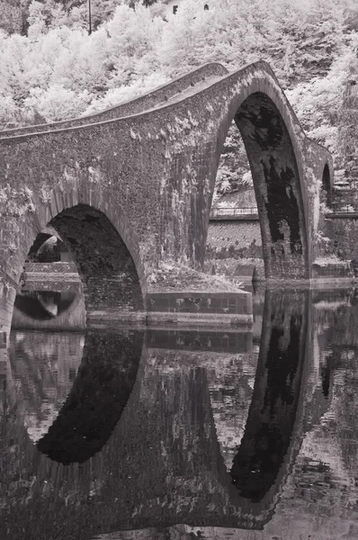 Devils bridge,: garfagnana, İtalya — Stok fotoğraf