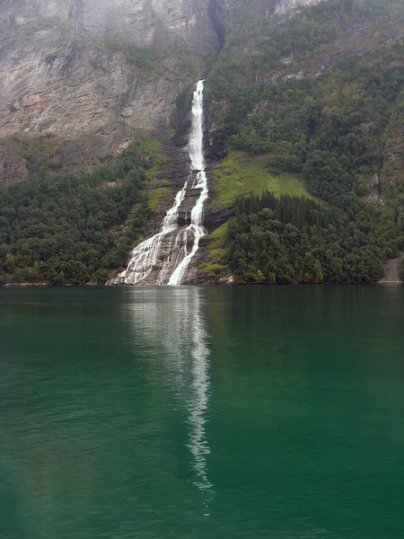 Geiranger fjord, Noorwegen — Stockfoto