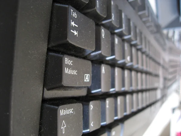 Tastatur im Computerraum, Toskana — Stockfoto