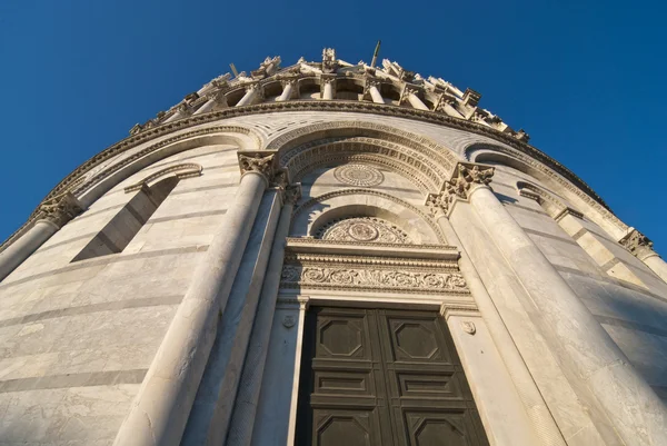 洗礼堂、ドゥオモ広場ピサ — ストック写真