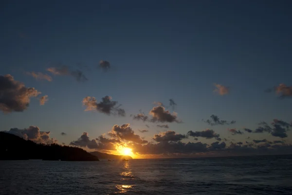 Pôr do sol nas Ilhas Whitsunday — Fotografia de Stock