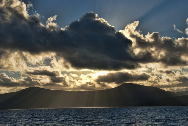 Zonsondergang in de Whitsundayeilanden — Stockfoto