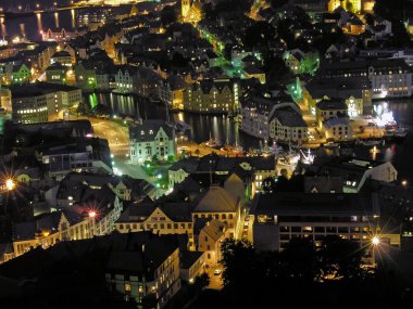 Alesund, Norveç