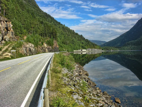 Yaz aylarında Norveç kırsal — Stok fotoğraf