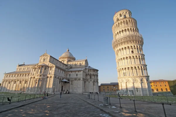 Torre inclinada, Piazza dei Miracoli, Pisa — Fotografia de Stock