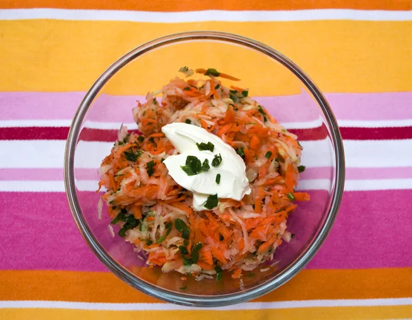 stock image Carrot and kohlrabi salad