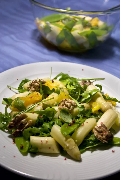Gastronomische asperges salade — Stockfoto
