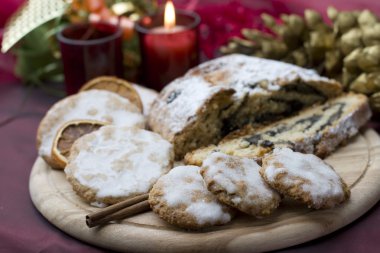 Christmas cookies and cake clipart