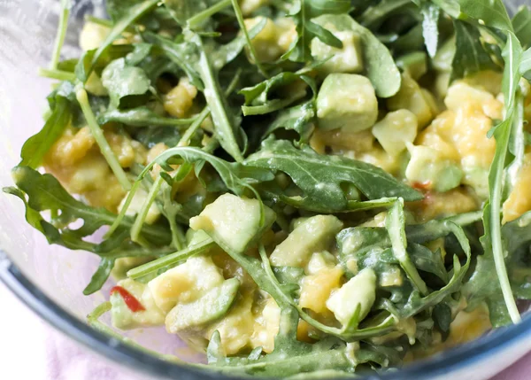 Salada de manga de abacate — Fotografia de Stock