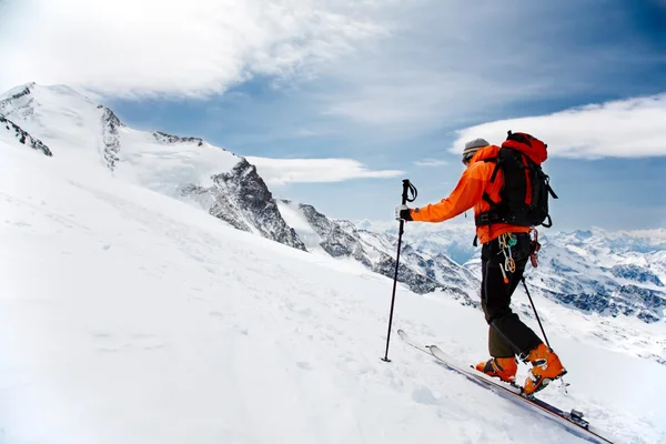 Turismo alpino —  Fotos de Stock