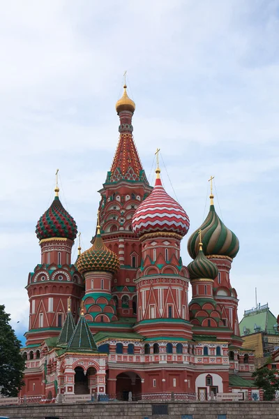 圣瓦西里大教堂在莫斯科 — 图库照片