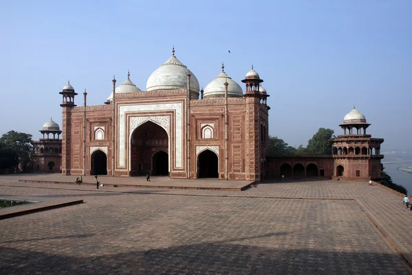 Mosque at Taj Mahal — Stock Photo, Image