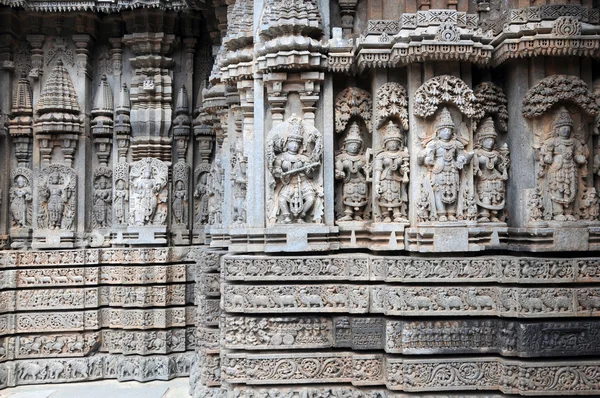 Marzenie kosztem krzywdy świątyni somnathpur, karnataka — Zdjęcie stockowe
