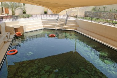 thermische voorjaar en spa zwembad, uae