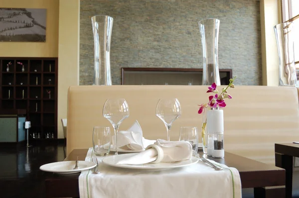 Restaurant in luxury hotel, UAE — Stock Photo, Image