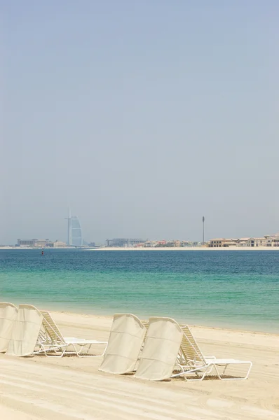 海滩的亚特兰蒂斯棕榈酒店，迪拜 — 图库照片