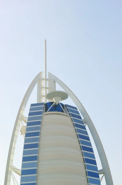 Burj al arab hotel během západu slunce — Stock fotografie