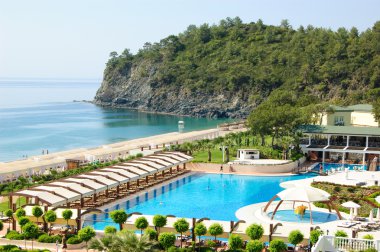 Hotel Akdeniz kıyısında