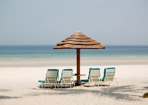 Spiaggia di hotel di lusso, Ajman, Emirati Arabi Uniti — Foto Stock
