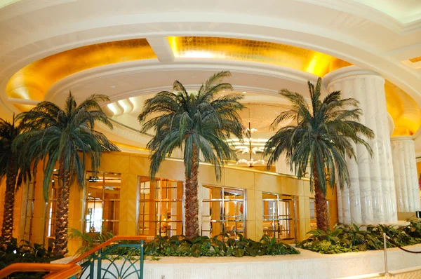 Lobby recepce v luxusním hotelu — Stock fotografie