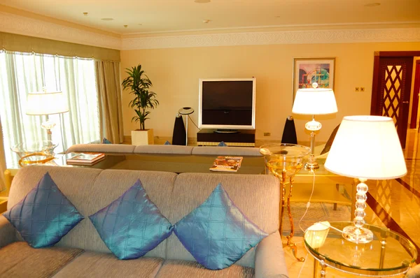 Modern luxury apartment, Dubai, UAE — Stock Photo, Image