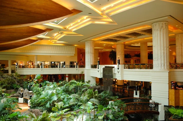 Receptionen lobbyn på lyxhotell — Stockfoto