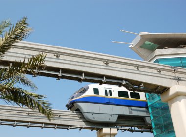 palm jumeirah monorail station