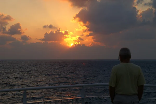 Laut Mediterania matahari terbenam — Stok Foto