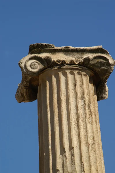 Coluna grega — Fotografia de Stock