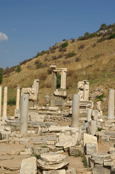 Ancient ruins in Ephesus — Stock Photo, Image