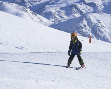 Çocuk kayak tatili Alpes