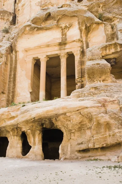 Petra ruïnes en bergen in Jordanië — Stockfoto