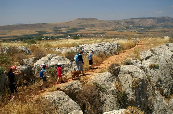 Galilee landscape - hiking with children — Stock Photo, Image