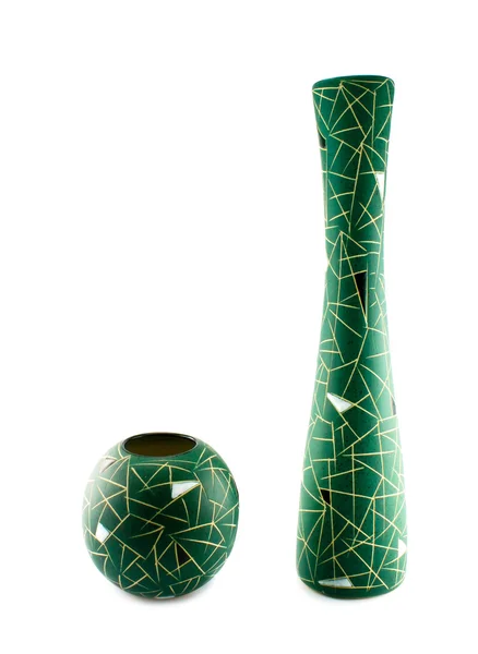 Две изолированные зеленые вазы — стоковое фото