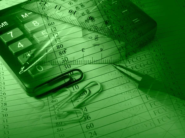 kalem, cetvel ve hesap makinesi (yeşil)
