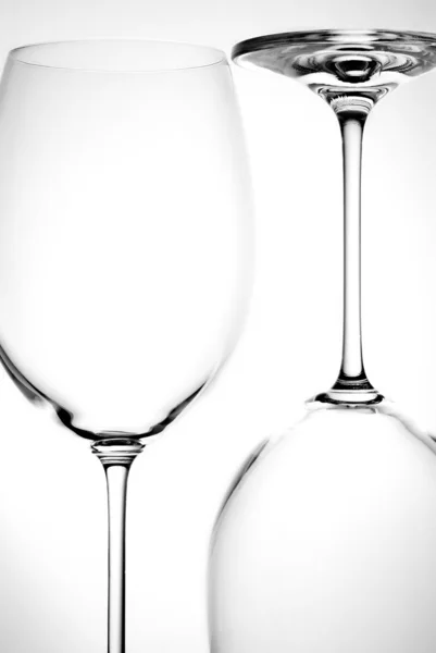 Deux verres à vin vides — Photo