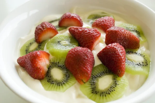 Fruit yoghurt breakfast Royalty Free Stock Images