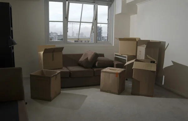 Moving house — Stock Photo, Image
