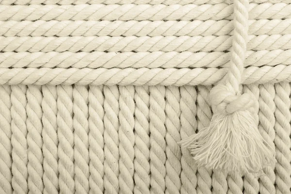 白いコイル状ロープ — ストック写真