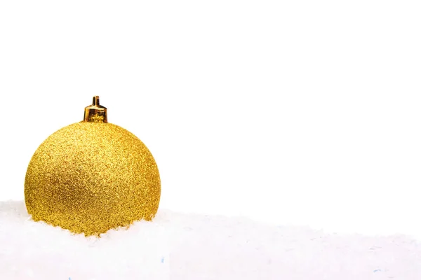Різдвяний м'яч зі снігом — стокове фото
