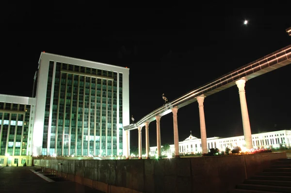 Комплекс правительственных зданий — стоковое фото